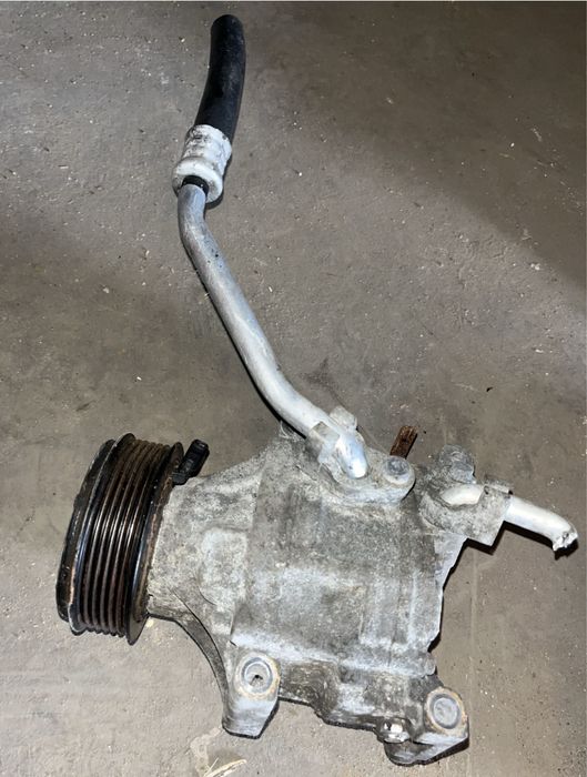 Продам ГБЦ, компрессор кондиционера, стартер