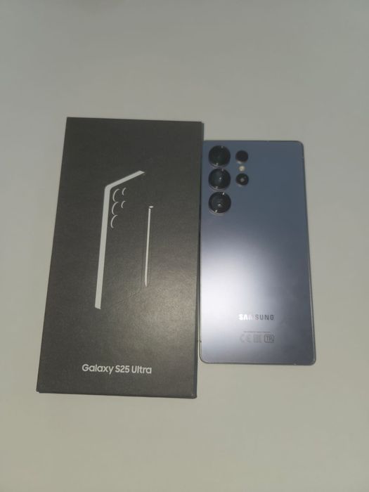 Продам Samsung S25Ultra 256 гб