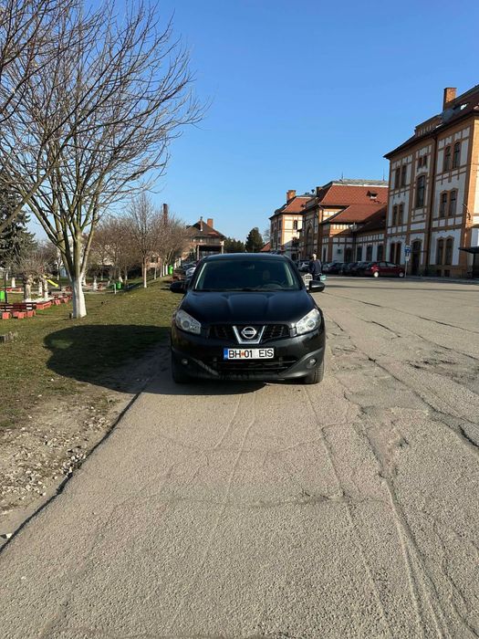 Nissan qashqai 2011 2.0