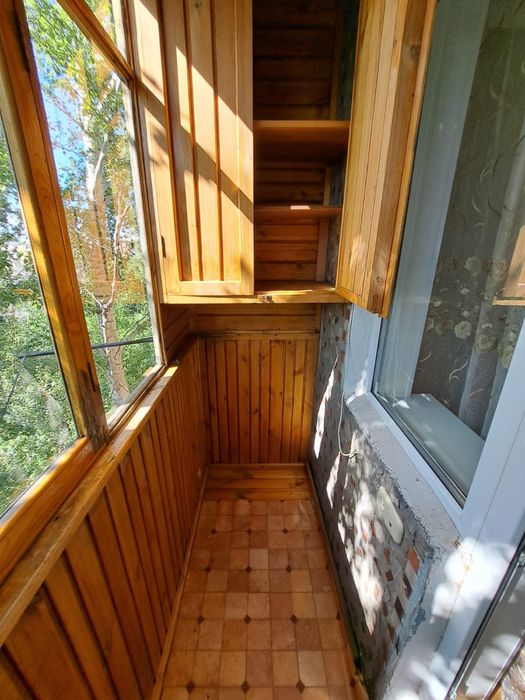 Сдам 2 комн на долгий срок.