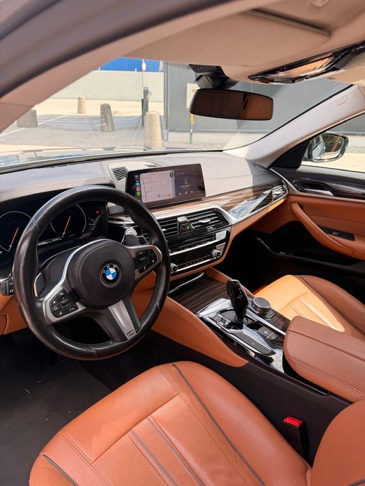 BMW seria 5 G30 530d xDrive Aut Luxury line
