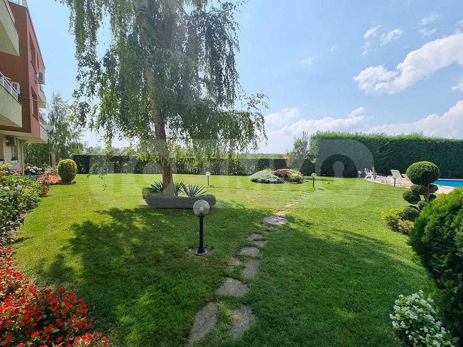 Продава се Тристаен апартамент в Варна, Галата - 88 кв.м за 1875 €/кв.м - Снимка #10