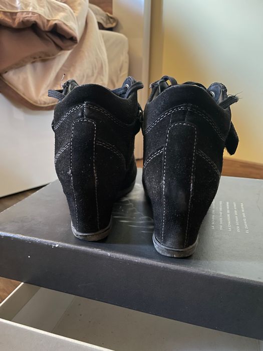 Дамски обувки GEOX вграден ток велур