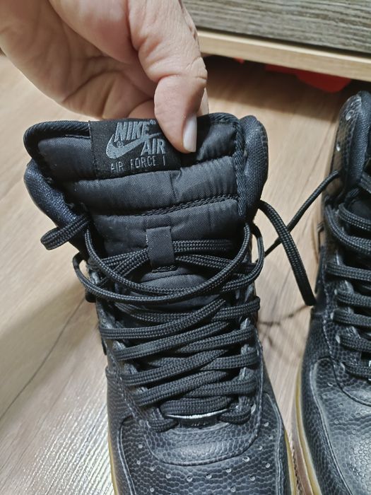 Фирменные кроссовки Nike Air