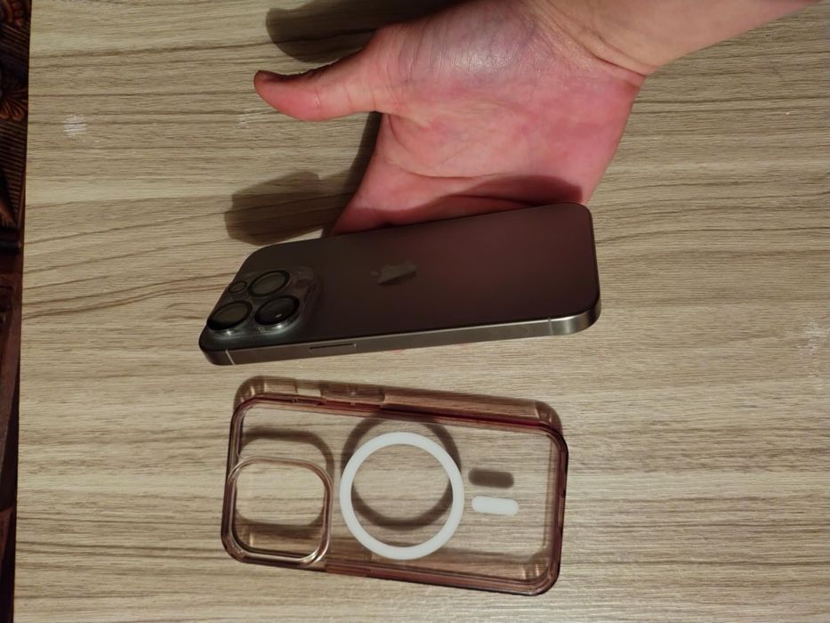 Iphone 15 pro 256gb 91% bateria