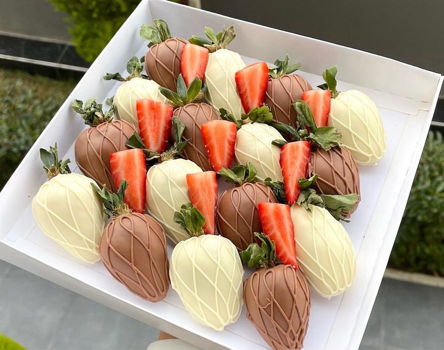 клубника в шоколаде