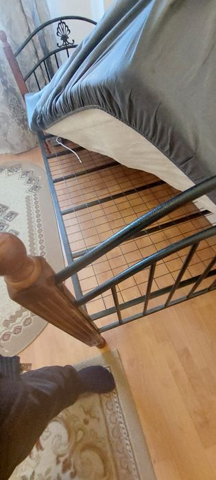 Кровать спальный 140 см