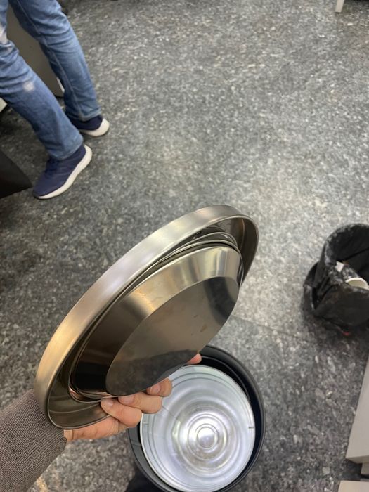 Урна с плавающей крышкой