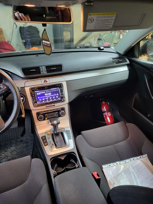 VOLKSWAGEN Passat 2010 — imagine 4
