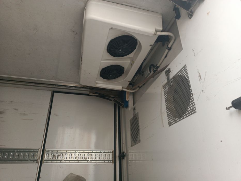 Нисан Кабстар на части