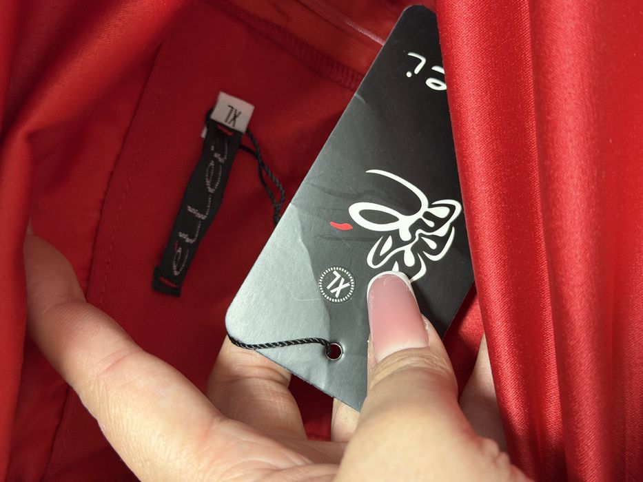 Платье вечернее