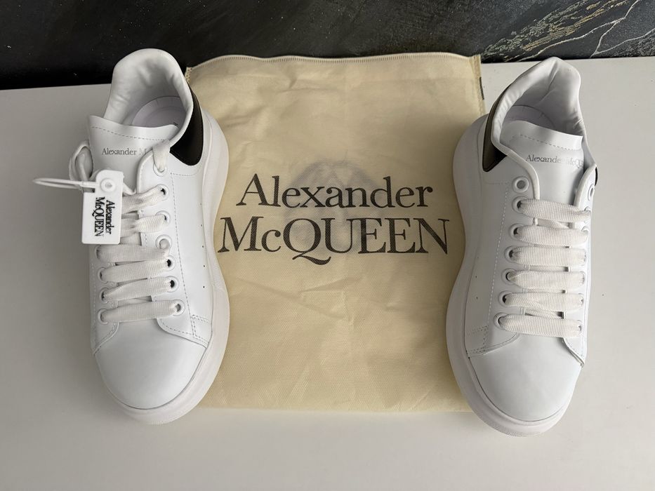 Alexander McQUEEN