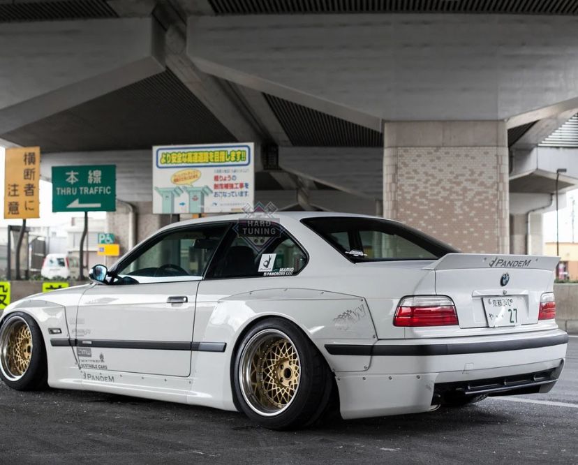 Расширение на бмв е36 Rocket banny рокет банни