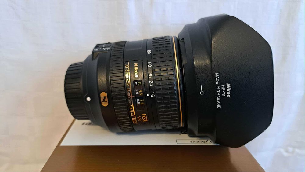 Aparat foto DSLR Nikon D 500+ obiectiv Nikon 16-80mm, f2.8-4