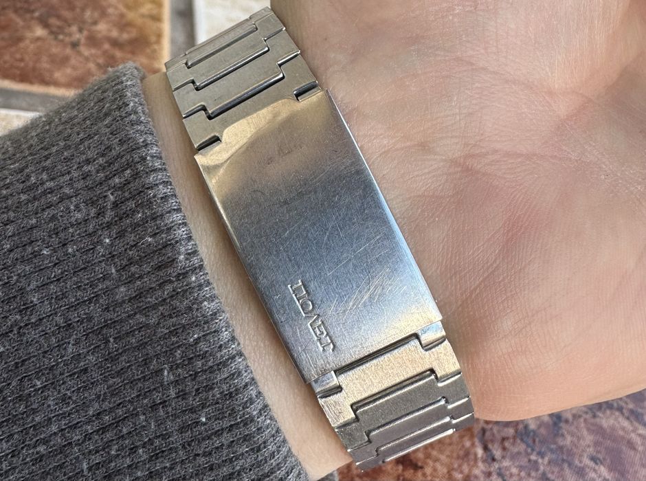 Сьветски механичен автоматичен часовник Полет,польот 70 години