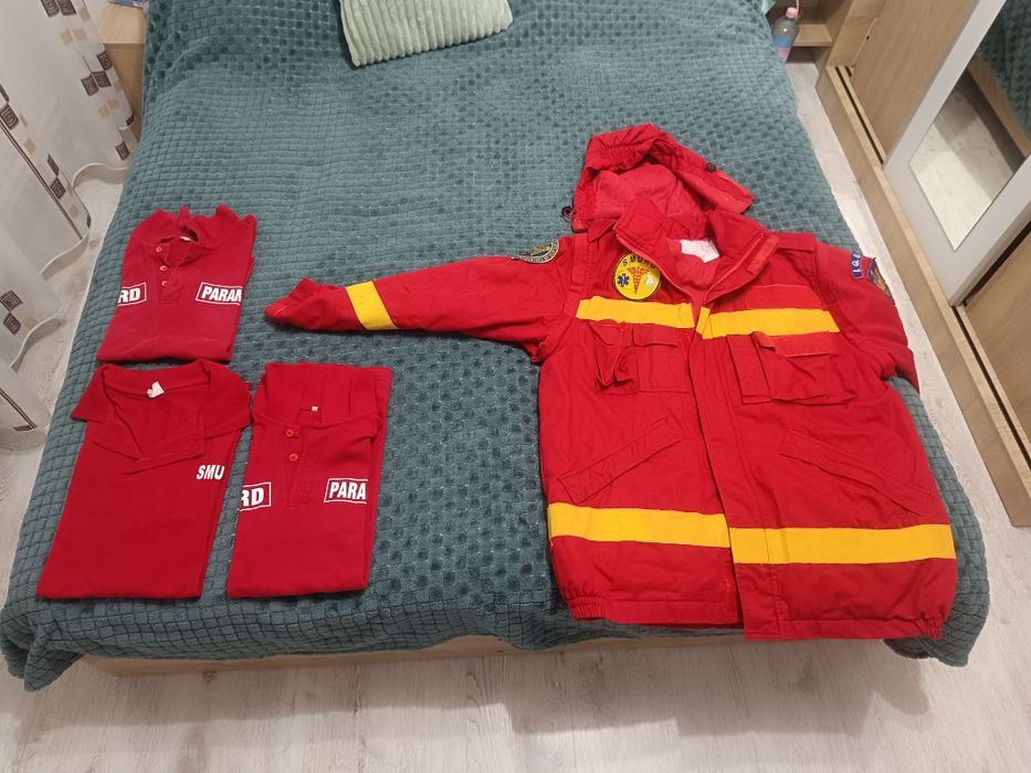 Costum smurd ,geaca,tricouri