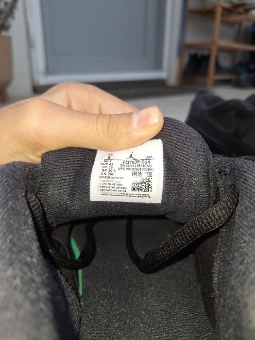 Air jordan 4 I'm black