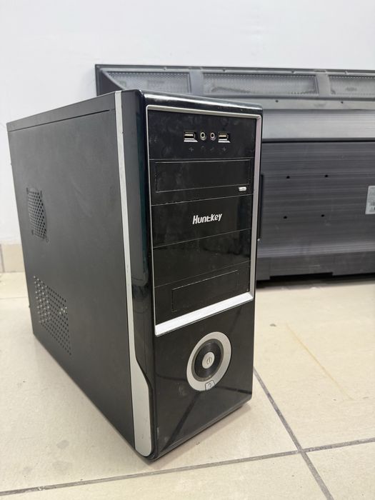 Офисный компьютер