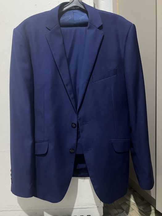 Продам костюм , смокинг