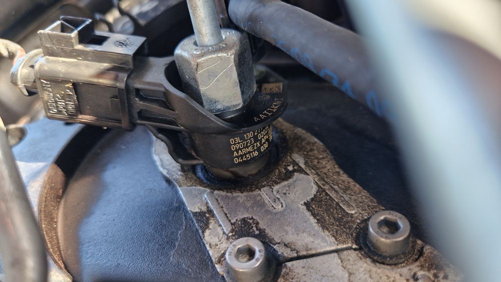 Injectoare 2.0 tdi, cod 03L130277, Vw Passat B6, Golf 6, A4 B8, A6 C6