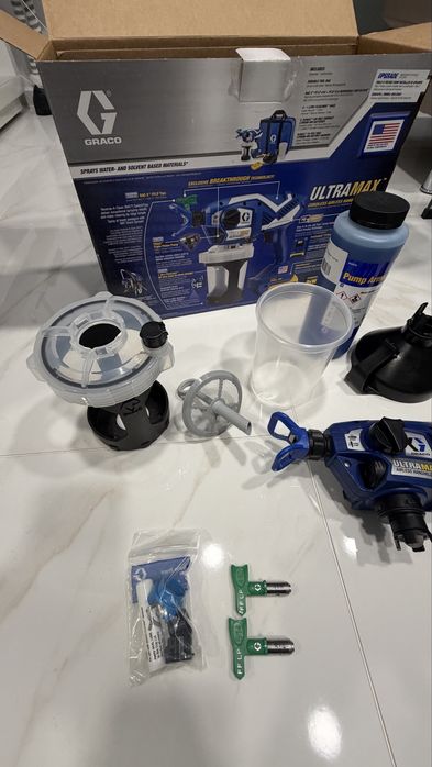 Акумулаторен бояджийски пистолет GRACO ULTRAMAX AIRLESS HH