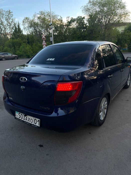 Лада GRANTA 2012 года