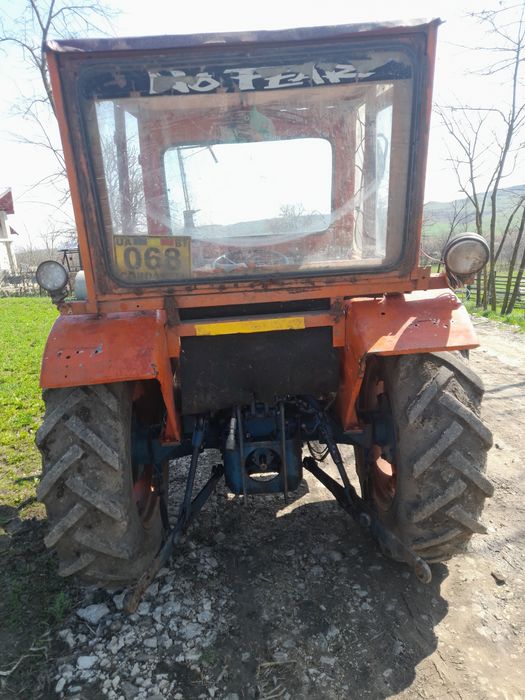 Tractor fiat 445