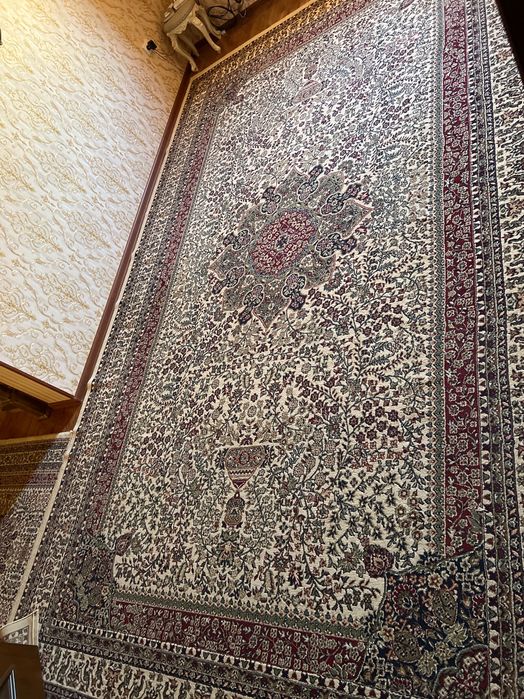 Продам разные ковры