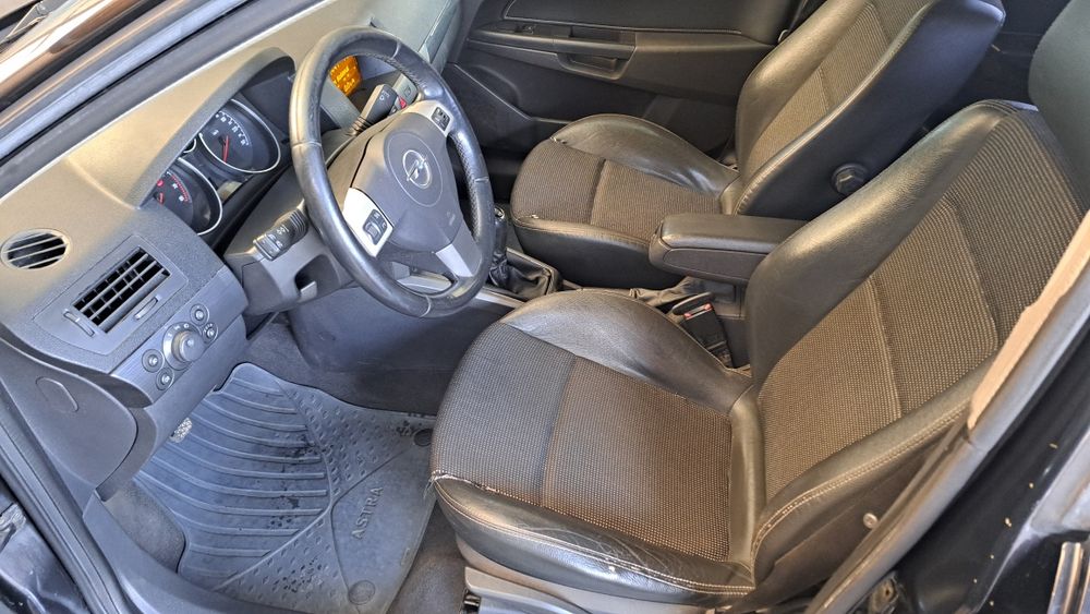Opel astra h 1.6 benzina
