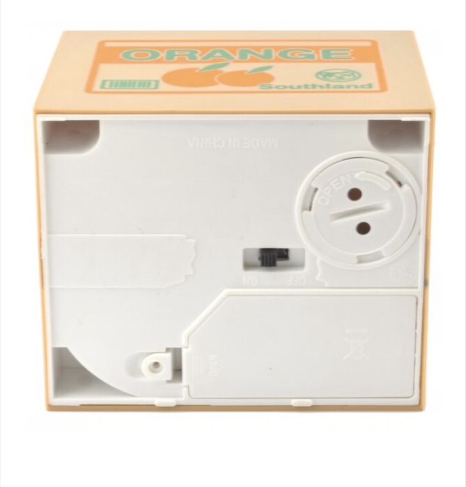 Интерактивна касичка котенце в кашон