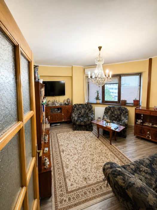 Apartament 2 camere – Alexandria, str. Dunării (deasupra restaurantului Lexi)