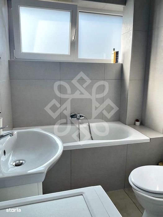 Apartament cu 3 camere de vanzare, bloc nou, Oradea