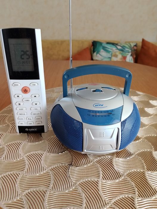 Малък транзистор