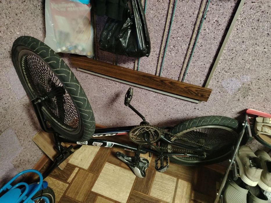 Продается велик по типу Bmx