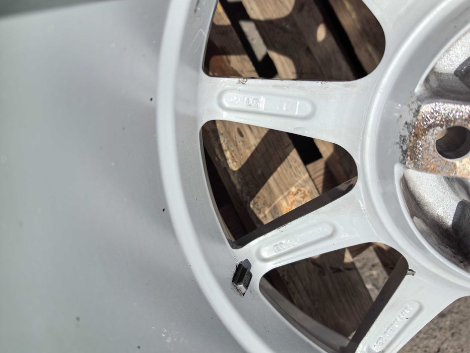 15 цола 4 х 100 мм Дачия / Тойота / Кия / Хюндай / МАзда -7 Инча/ЕТ 35