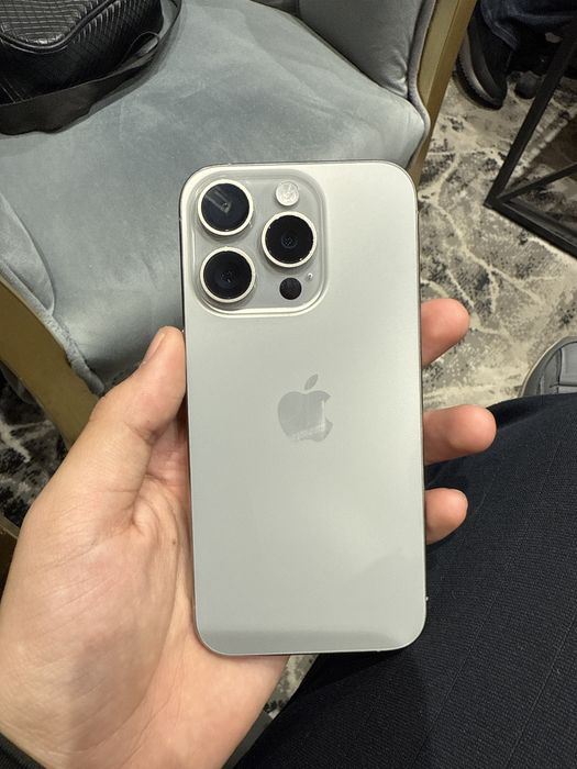 Iphone 15 pro 128 GB natural titianium