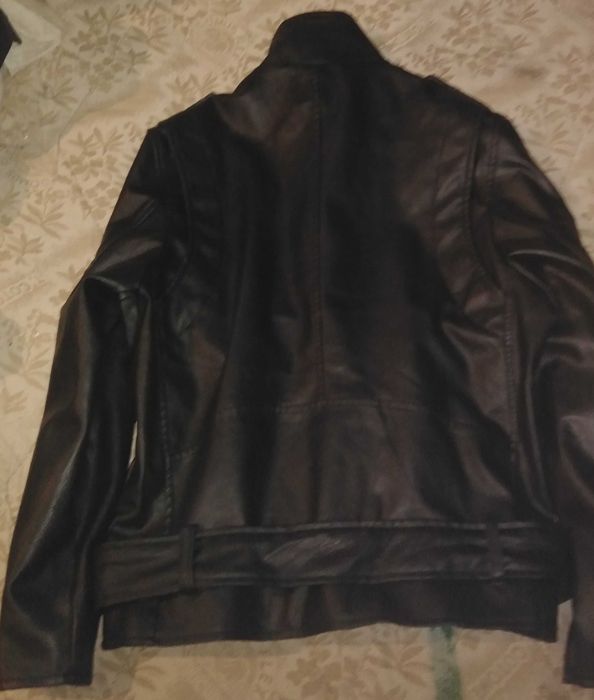 Geaca de piele Noua de la Sisley, colectia noua, S, M, L, XL