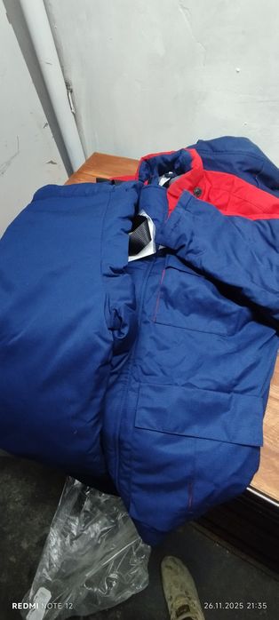 Продам зимнию спецодежду