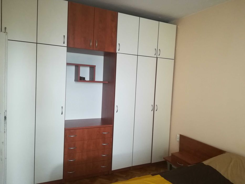 Дава се под наем Двустаен апартамент в Русе, Център - 70 кв.м за 300 € - Снимка #9