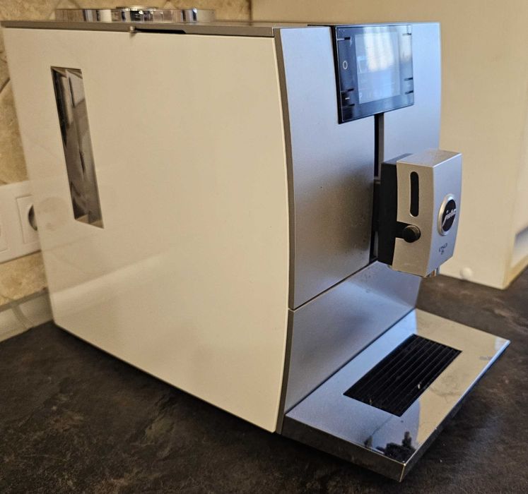 Espressor Automat Jura ENA 8 Full Nordic White expresor