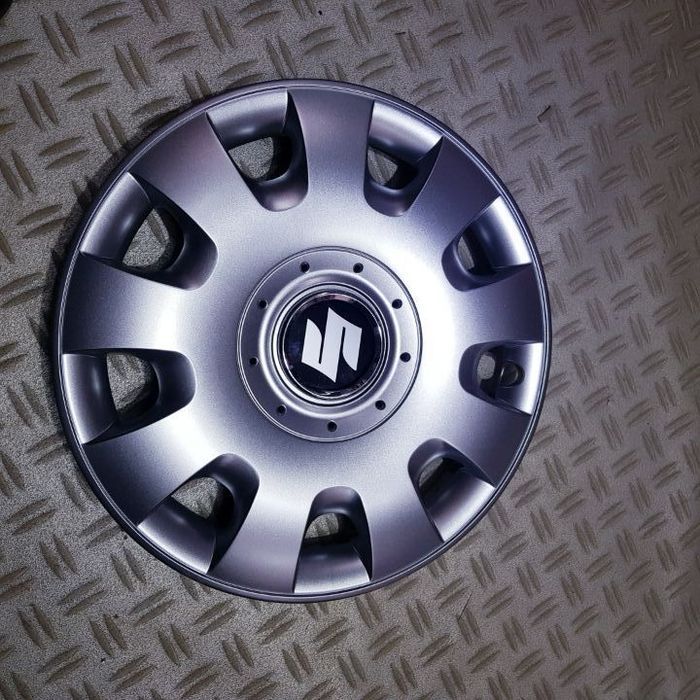 capace roti suzuki r14  la set de 4 buc ,capace janata aliaj