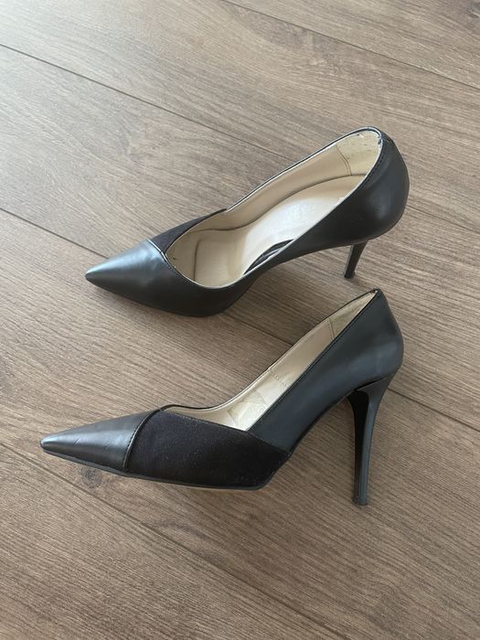 Туфли на каблуках