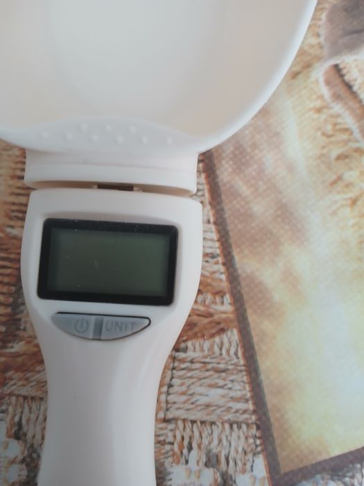 Кухненска везна , с дисплей, тип лъжица, автоматично спиране, макс