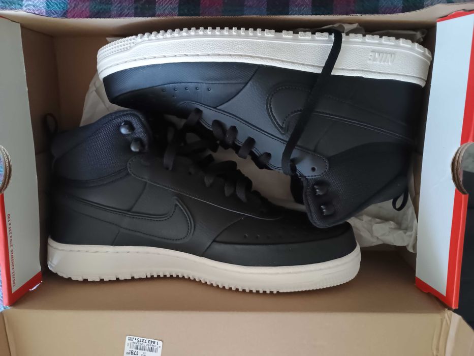 Nike Court Vision Mid