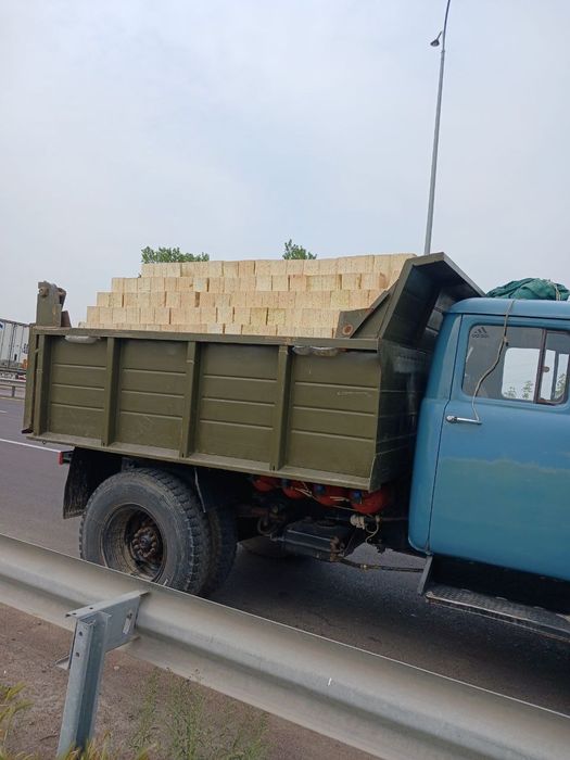 Пишган гишт ва Хом гишт