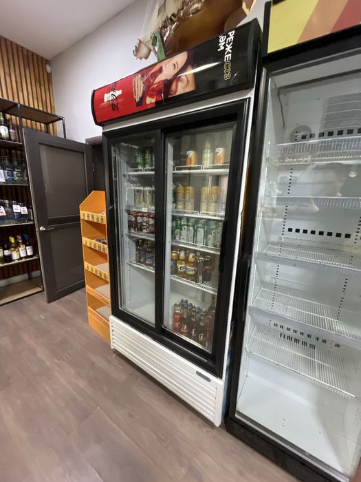 Продам холодильники и