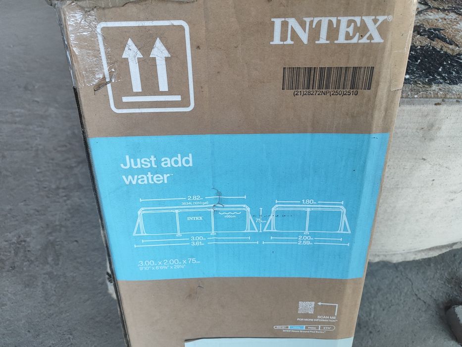 Бассейн, INTEX.  Состояние отличное, покупал в прошлом году.