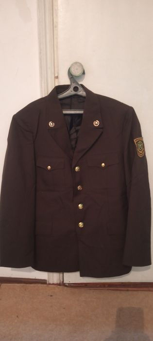 Военный форма...