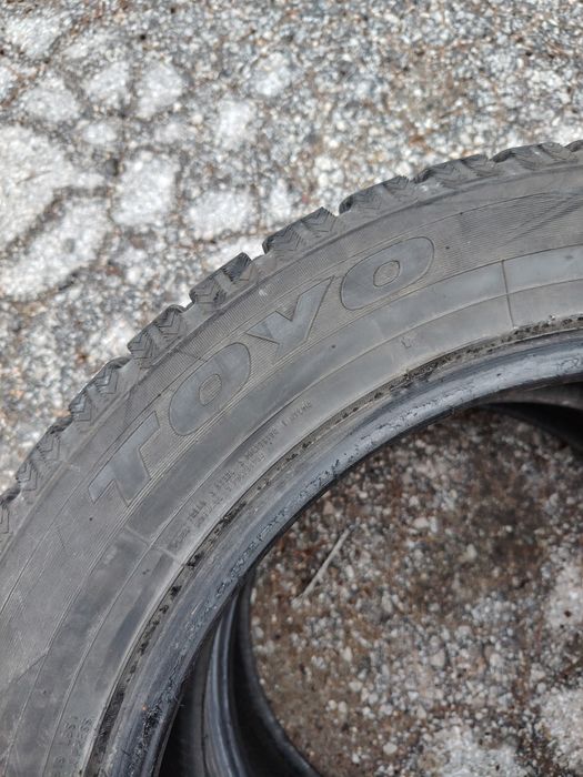 Гуми Toyo 235 55 19