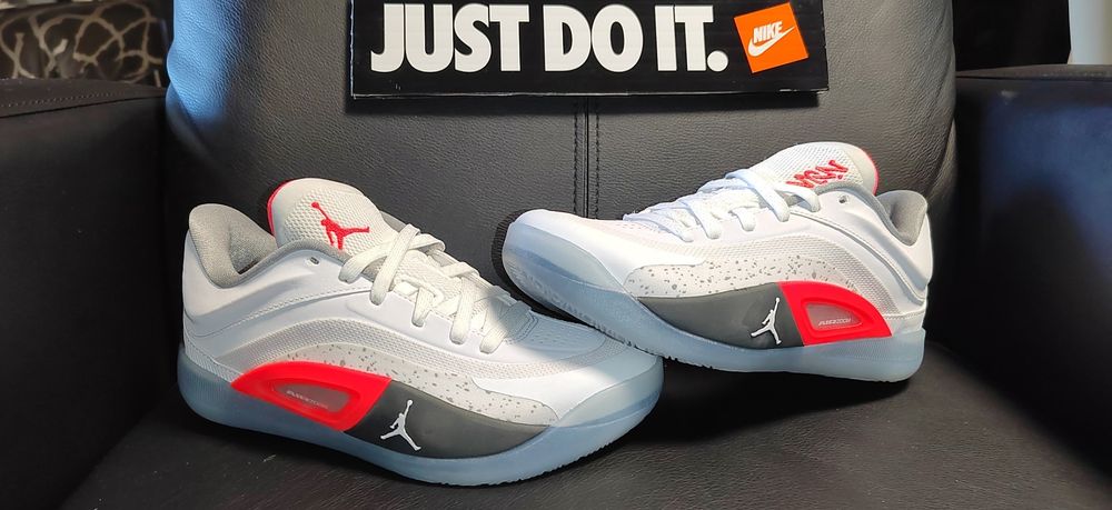 Nike Jordan Zion 4,номер 38